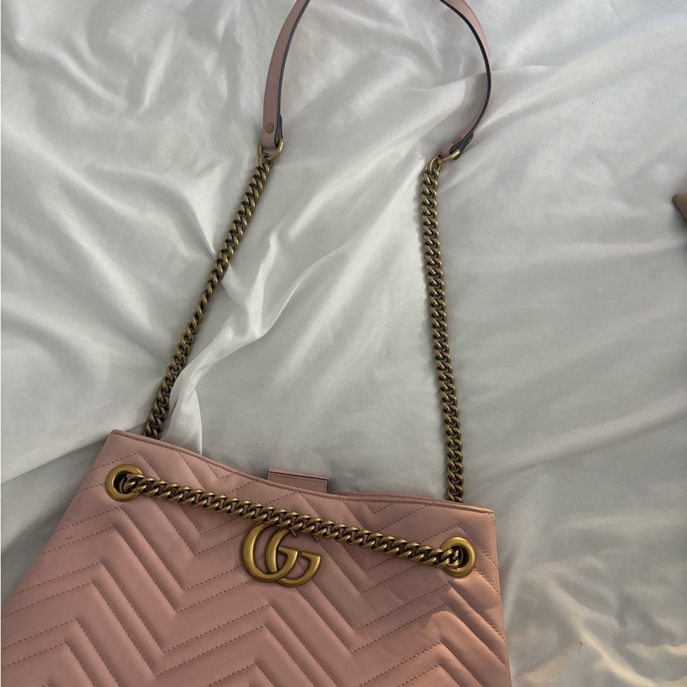 Gucci Pink Chevron Quilted Shoulder Bag with Gold Hardware
